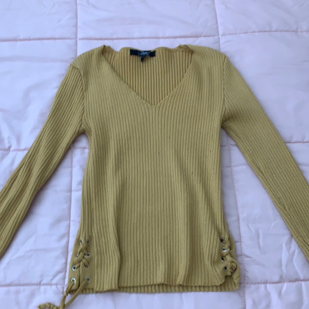 Long sleeve shirt